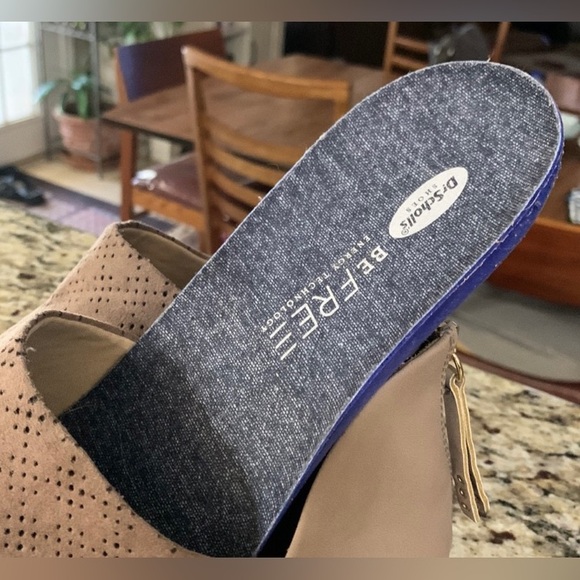 DrScholls be free energy technology 11 medium comfortable slip with back zipper. - Picture 4 of 10